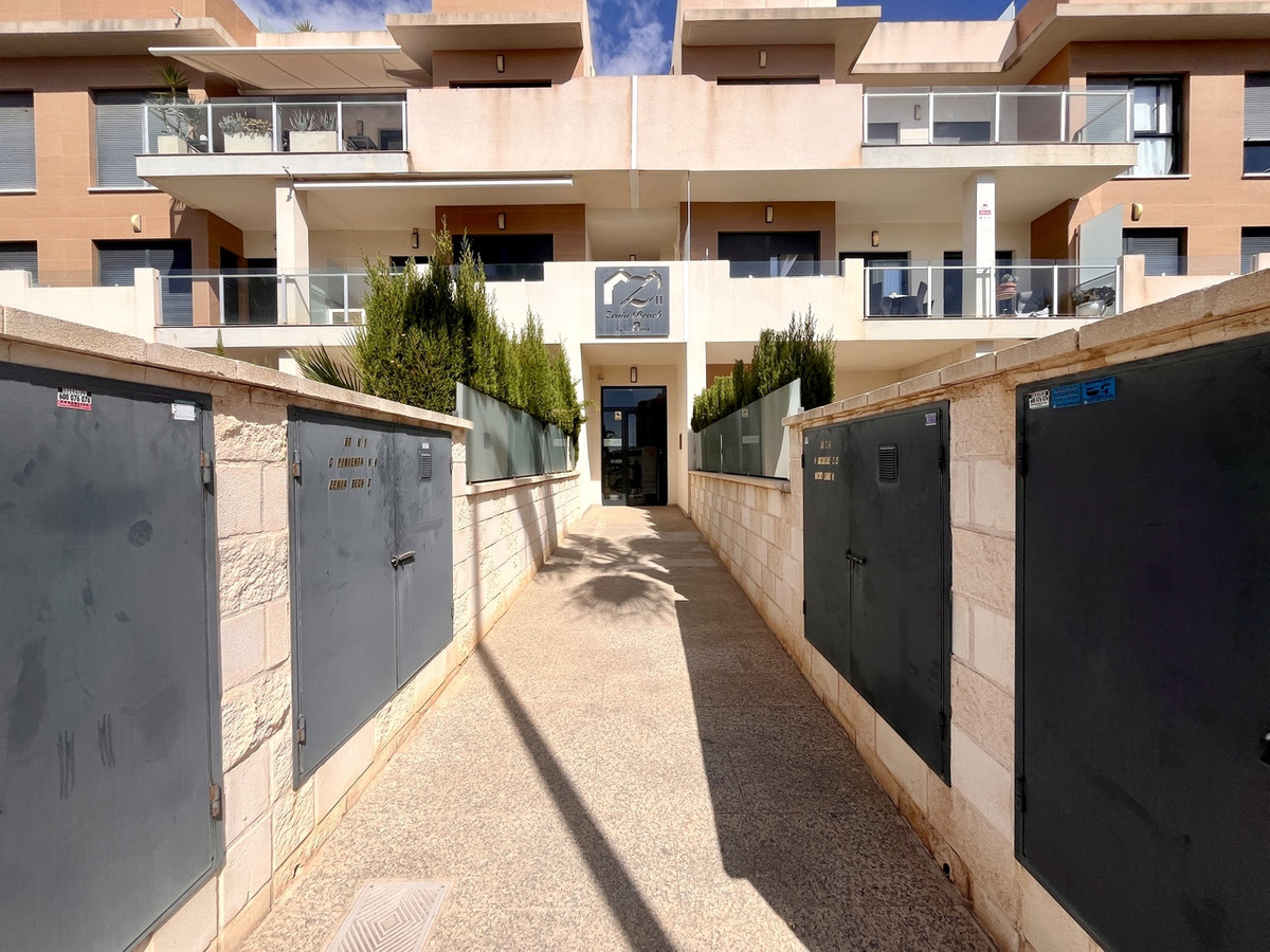 For sale - 3 Bedroom 2 Bathroom Apartment - Penthouse in Orihuela - Los Dolses  - Alicante