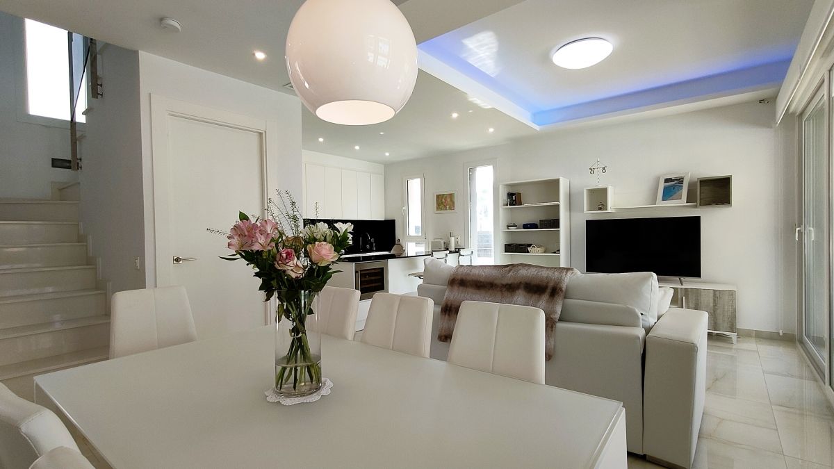 For sale - 3 Bedroom 3 Bathroom Villa in LA MATA - , LA MATA, Alicante, Spain - Alicante