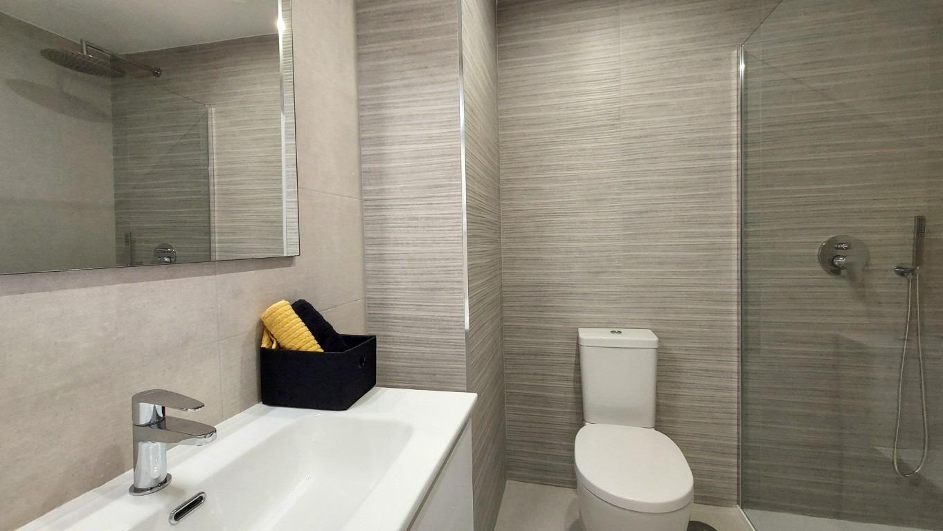 For sale - 3 Bedroom 2 Bathroom Penthouse in San Miguel de Salinas - Pueblo  - Alicante