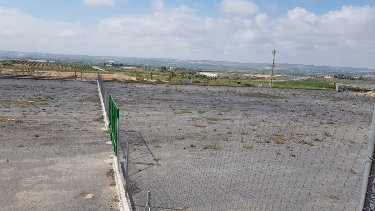 For sale - 2 Bedroom 2 Bathroom House - Finca - Cortijo in Los Montesinos - Los Montesinos Centro  - Alicante