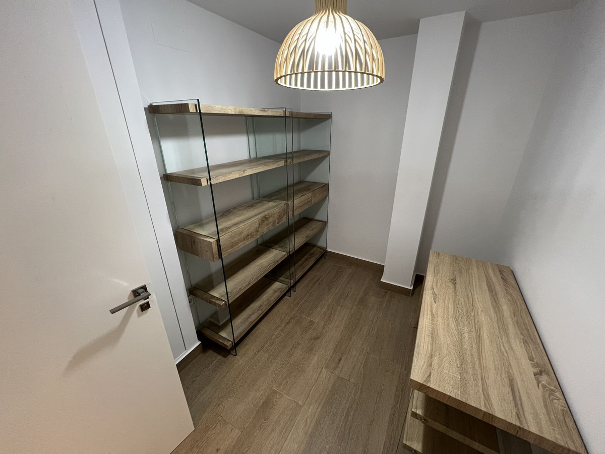 For sale - 5 Bedroom 3 Bathroom House - Detached Villa in San Miguel de Salinas - San Miguel de Salinas Centro  - Alicante