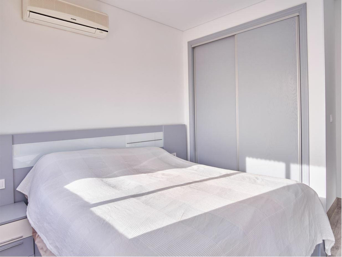 For sale - 3 Bedroom 2 Bathroom House - Detached Villa in Los Montesinos - Los Montesinos Centro  - Alicante