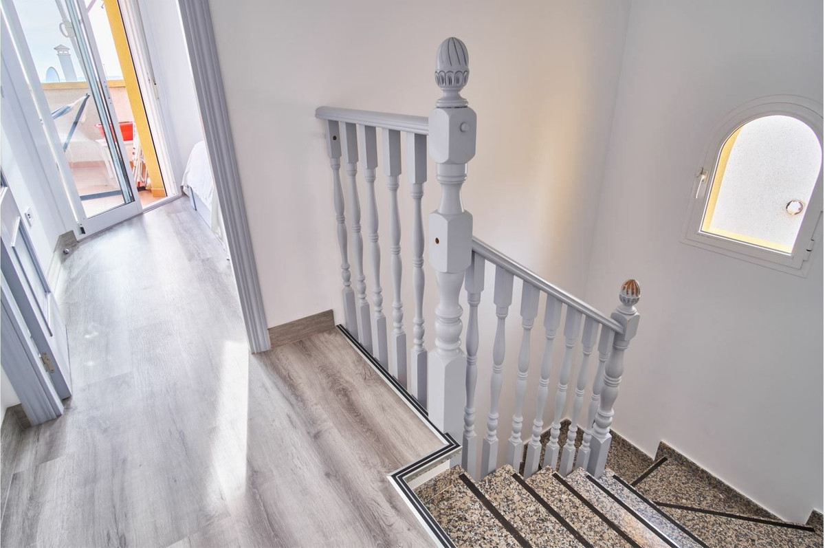 For sale - 3 Bedroom 2 Bathroom House - Detached Villa in Los Montesinos - Los Montesinos Centro  - Alicante