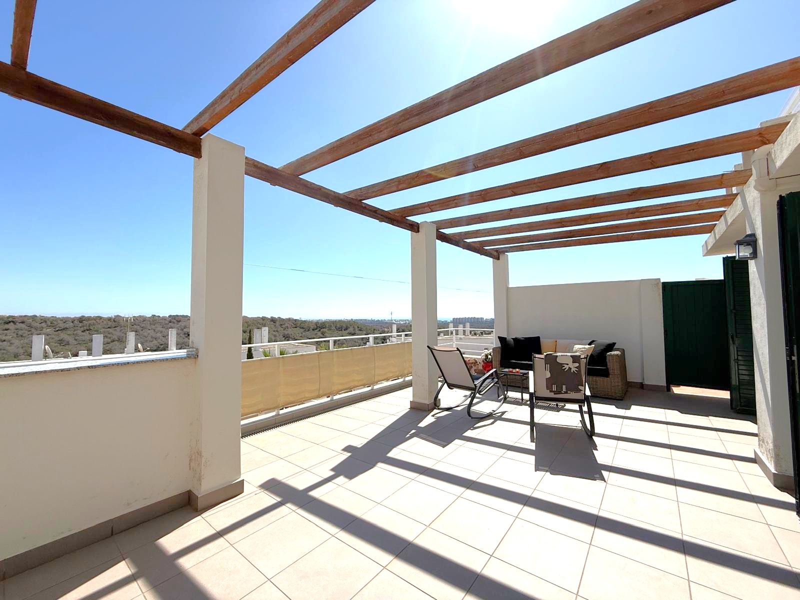 For sale - 3 Bedroom 3 Bathroom Top Floor Apartment Villamartin - Las Ramblas Golf Resort - Alicante