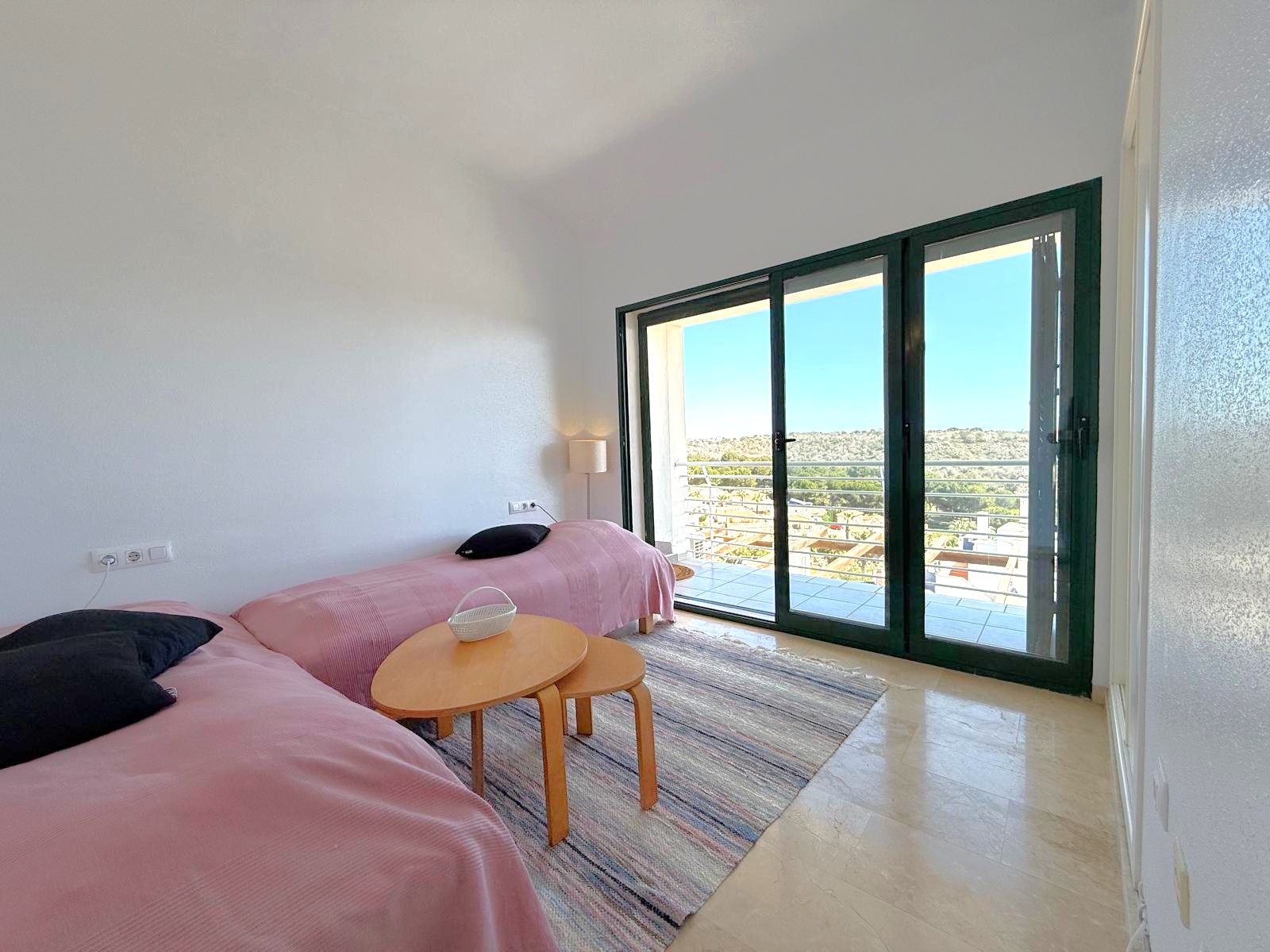 For sale - 3 Bedroom 3 Bathroom Top Floor Apartment Villamartin - Las Ramblas Golf Resort - Alicante