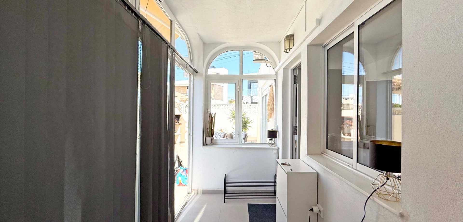 For sale - 2 Bedroom 1 Bathroom Apartment in Torrevieja - Torrelamata - La Mata  - Alicante