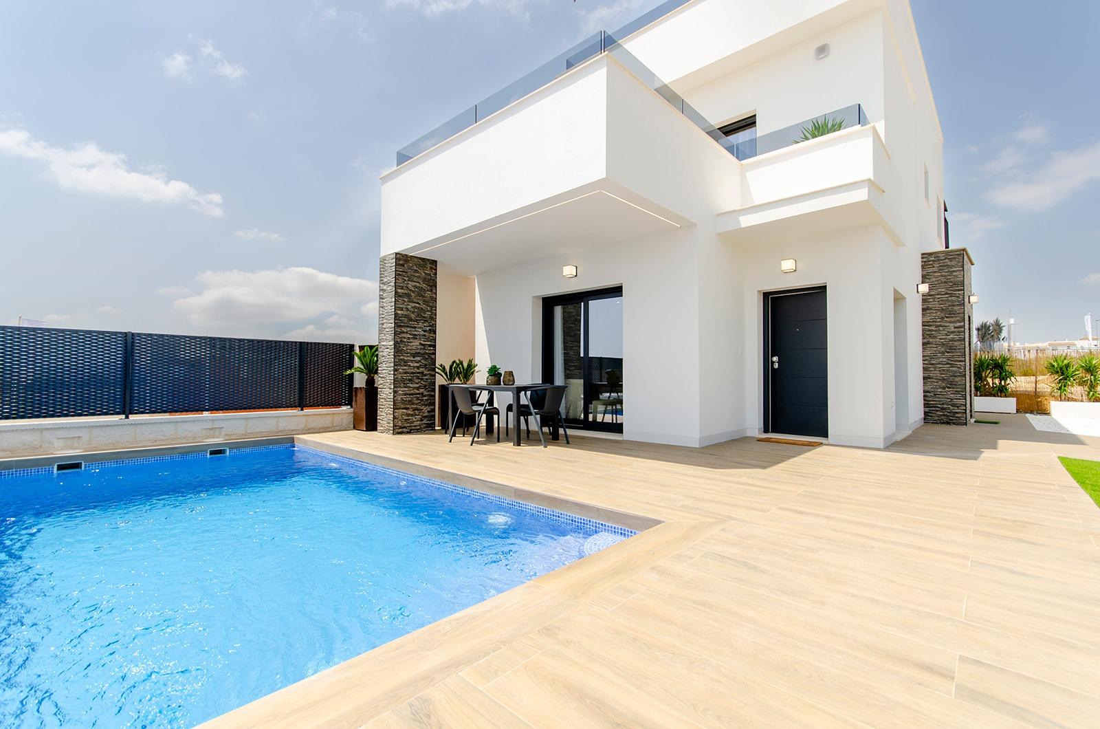 For sale - 3 Bedroom 3 Bathroom Villa in Los Montesinos - Vistabella Golf  - Alicante