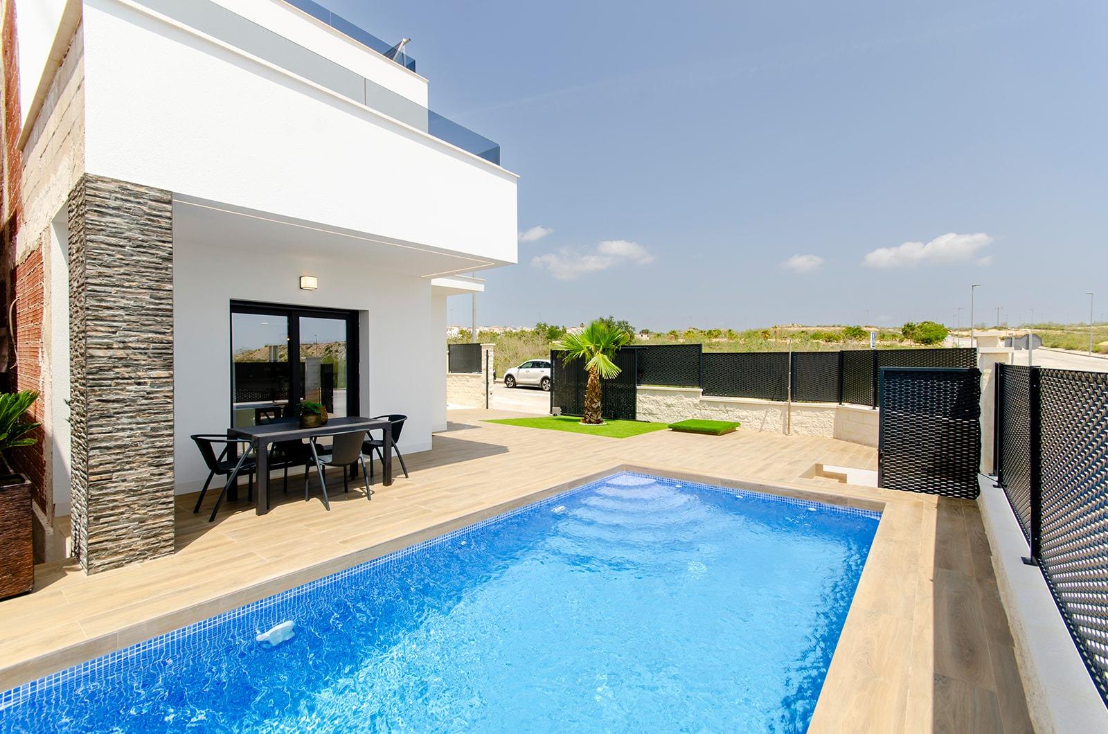 For sale - 3 Bedroom 3 Bathroom Villa in Los Montesinos - Vistabella Golf  - Alicante