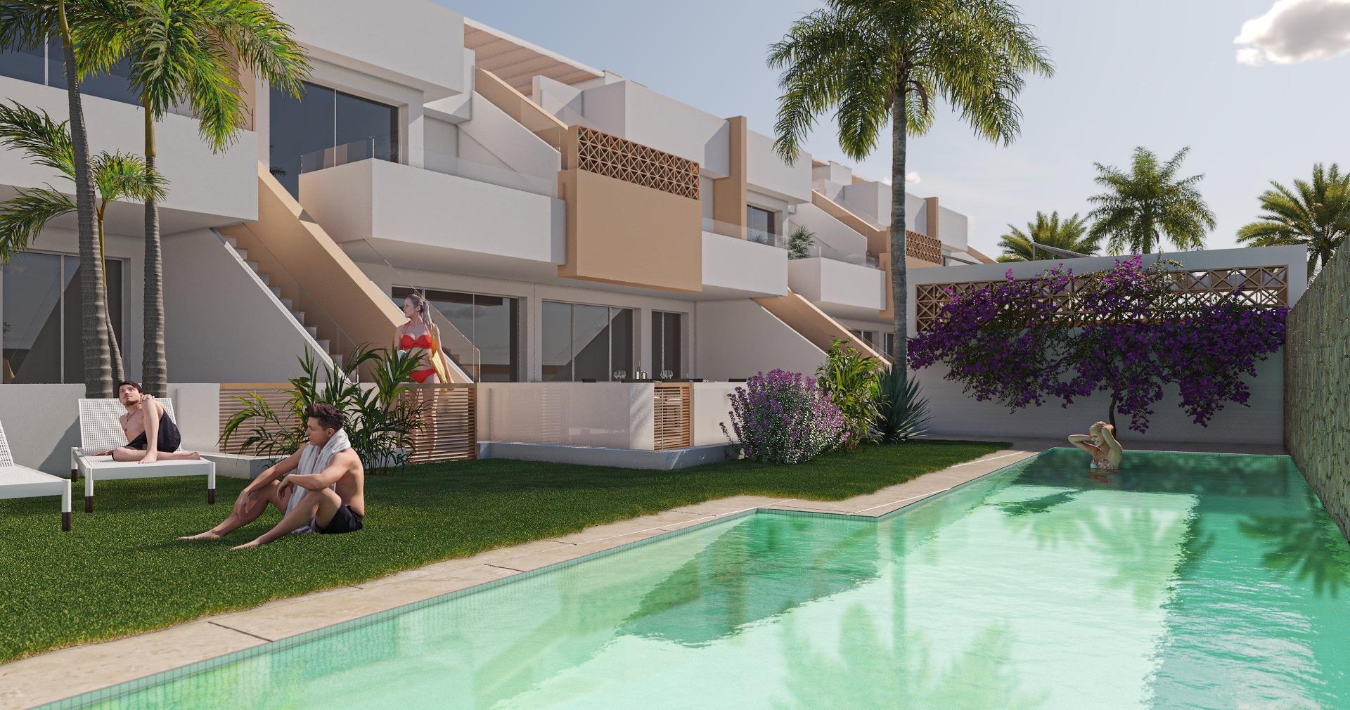 For sale - 3 Bedroom 2 Bathroom Bungalow in Pilar de La Horadada - pueblo  - Alicante