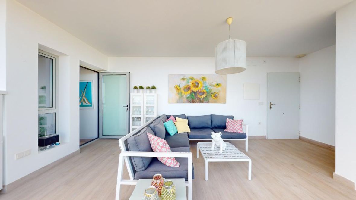 For sale - 3 Bedroom 4 Bathroom apartment in Villajoyosa -  - Alicante