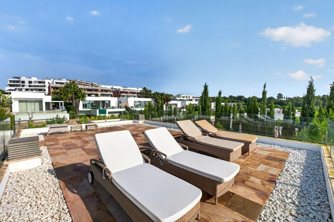 For sale - 4 Bedroom 3 Bathroom House - Detached Villa in Orihuela - Las Colinas Golf  - Alicante