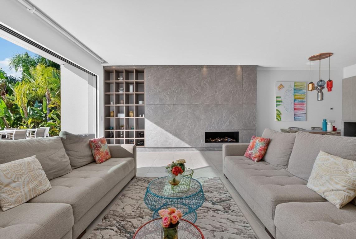 For sale - 4 Bedroom 3 Bathroom House - Detached Villa in Orihuela - Las Colinas Golf  - Alicante