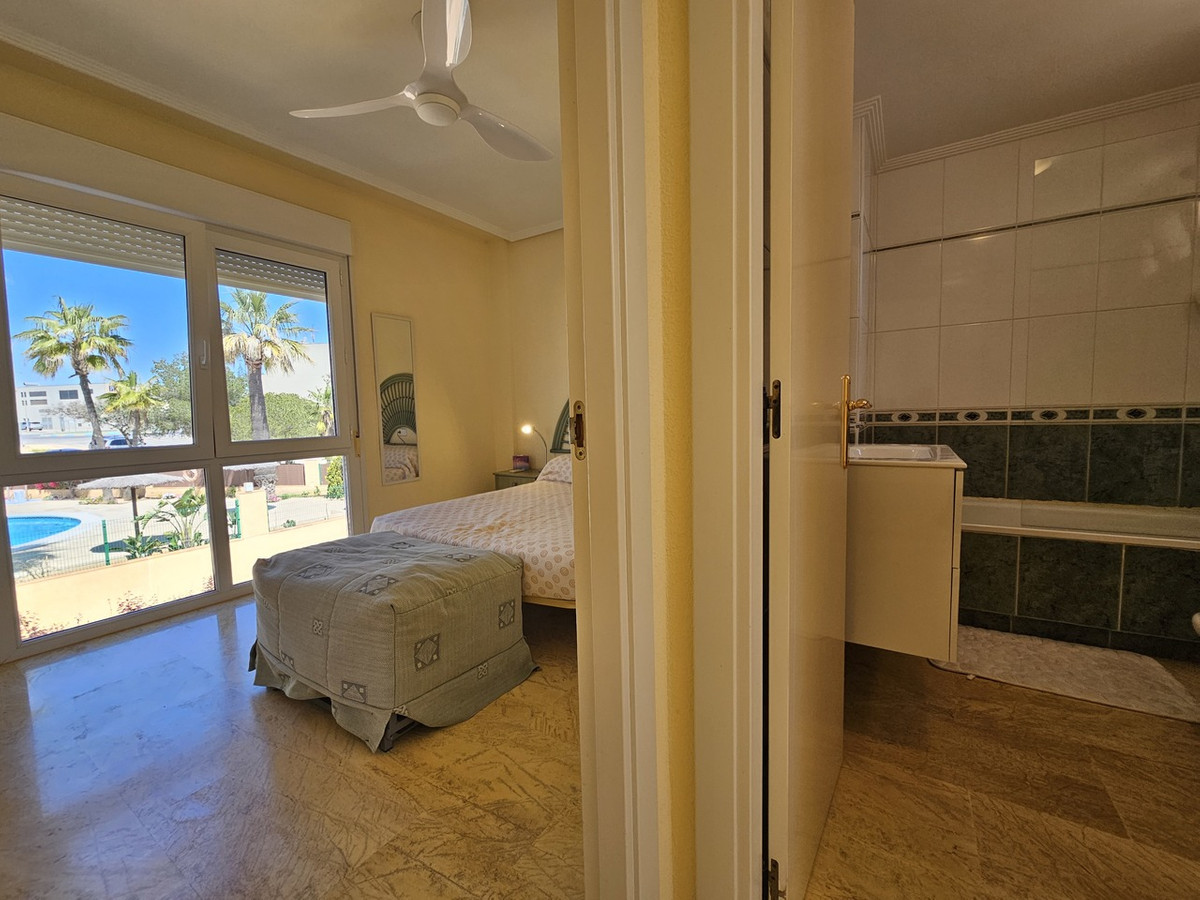 Sold - 3 Bedroom 3 Bathroom Detached Villa in Cabo Roig - Cabo Roig  - Alicante