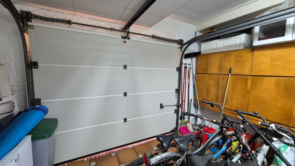 For sale - 7 Bedroom 3 Bathroom House - Detached Villa in Orihuela - Orihuela Centro  - Alicante