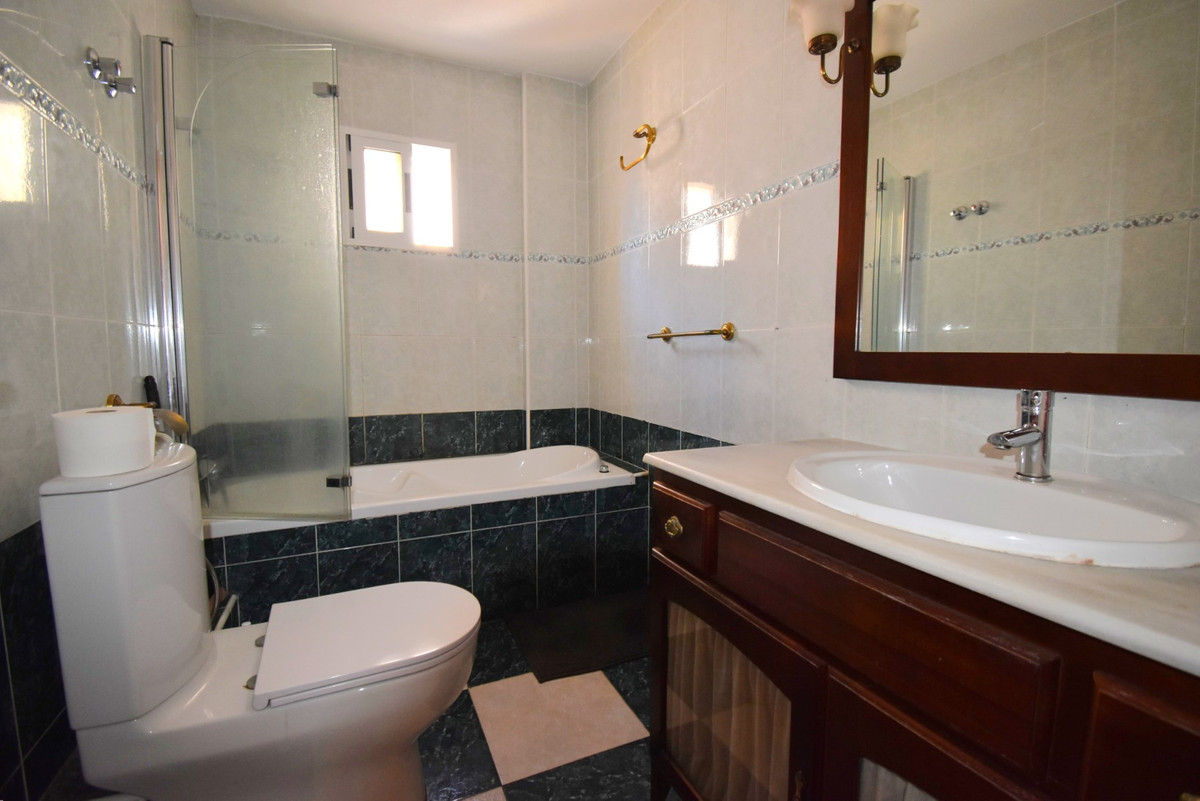 For sale - 3 Bedroom 2 Bathroom Townhouse in Los Altos - Los Altos  - Alicante