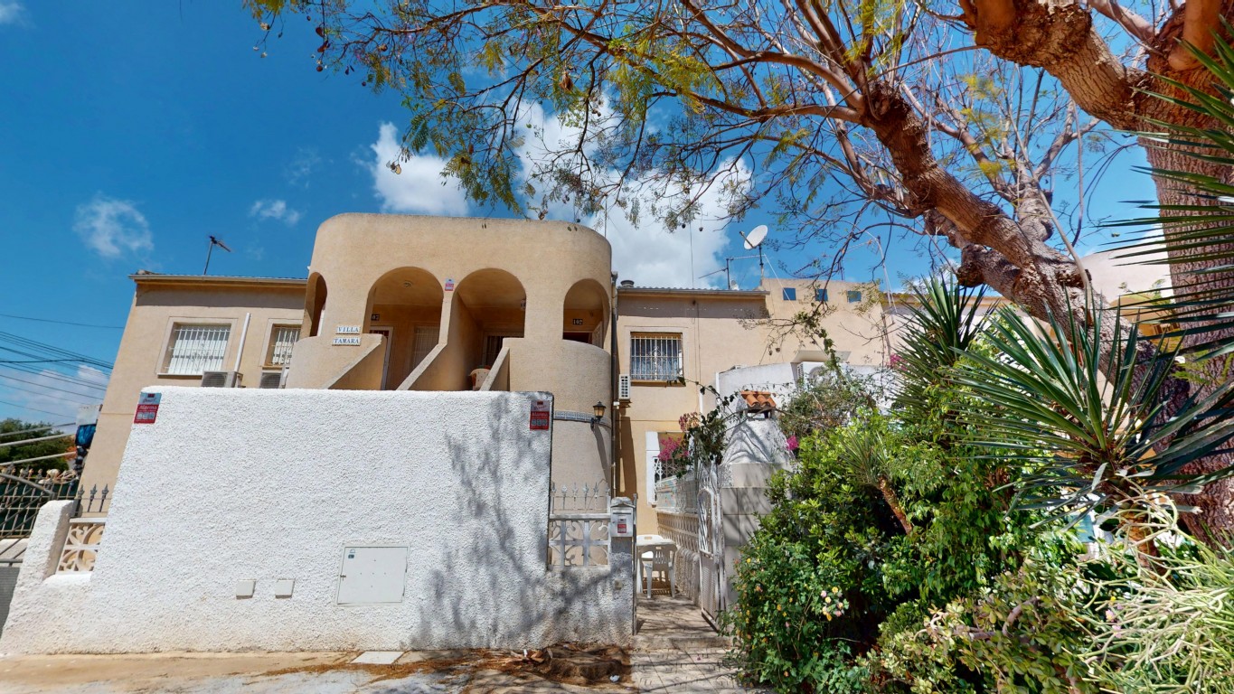 For sale - 2 Bedroom 1 Bathroom Top Floor apartment in Los Alcazares - , Los Alcazares, Murcia, Spain - Murcia