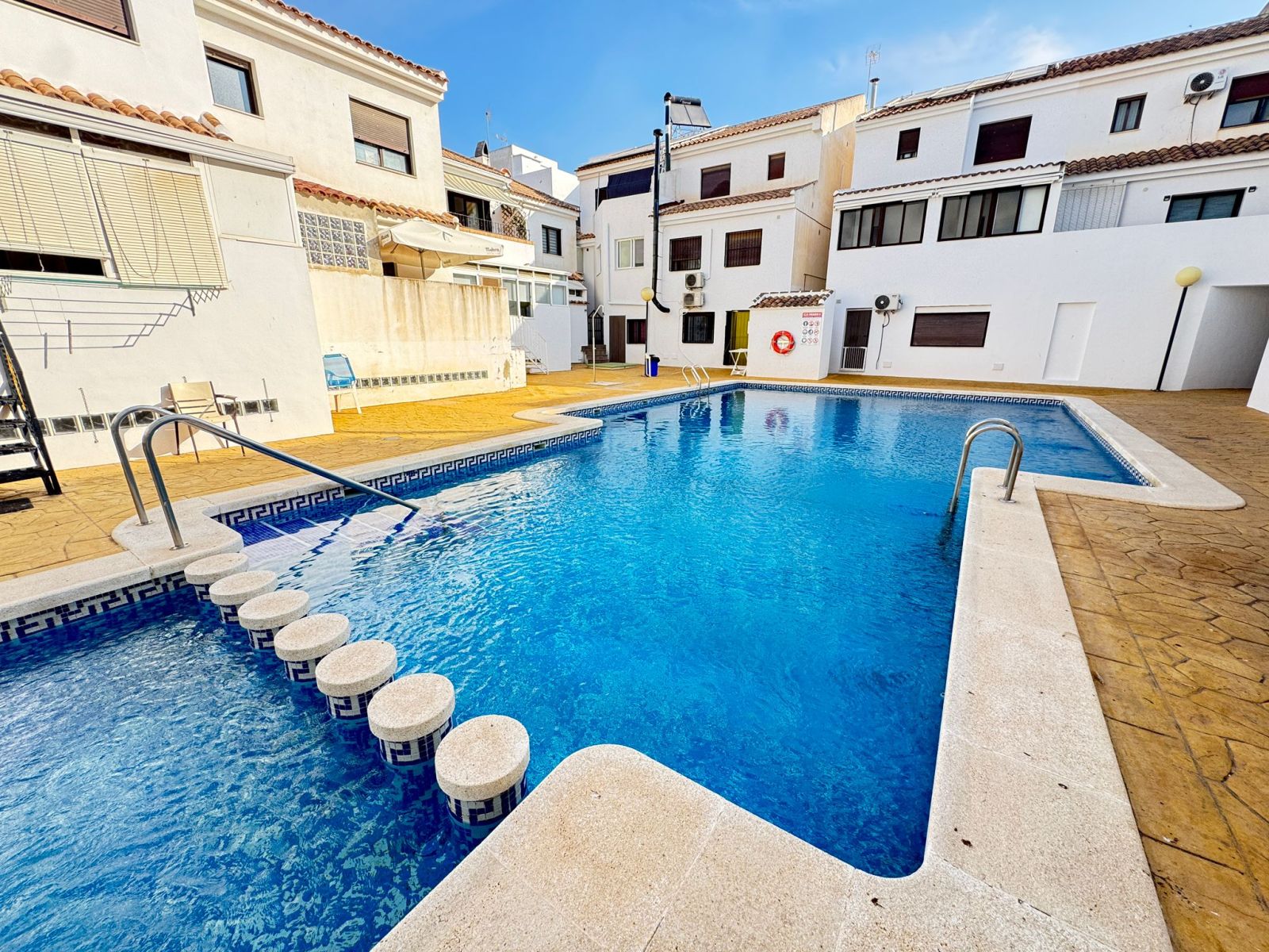 For sale - 3 Bedroom 2 Bathroom Townhouse in San Miguel De Salinas - , San Miguel De Salinas, Alicante, Spain - Alicante