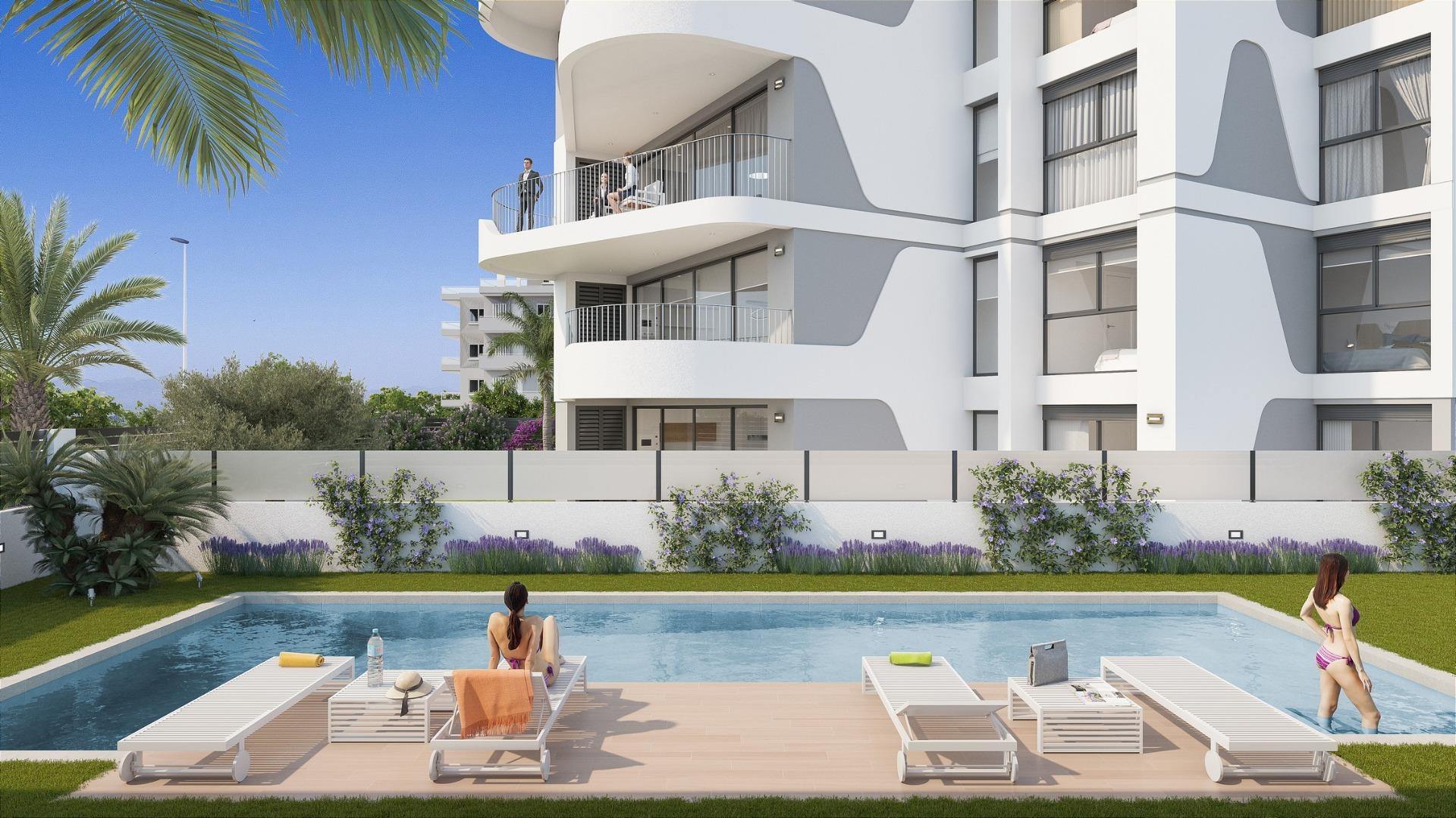 For sale - 3 Bedroom 2 Bathroom Apartment in Guardamar del Segura - Avenida del Puerto  - Alicante