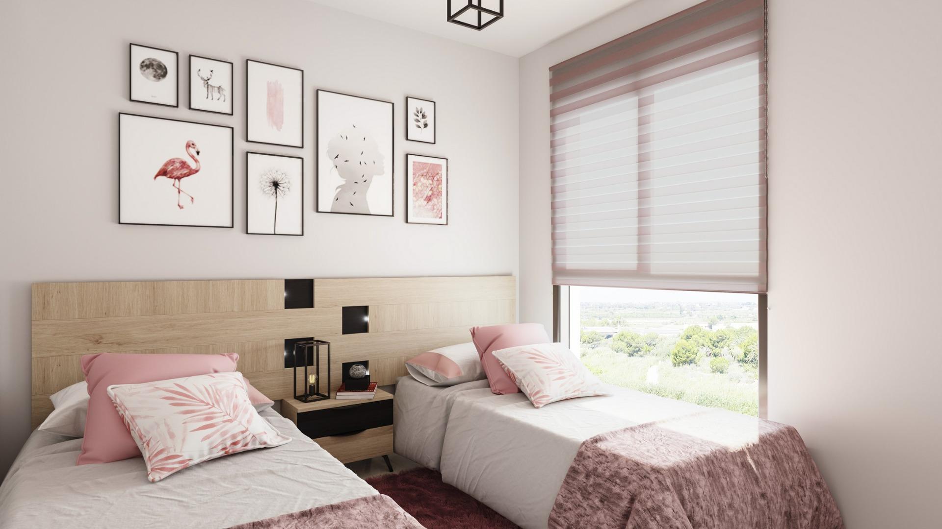 For sale - 3 Bedroom 2 Bathroom Penthouse in Guardamar del Segura - Avenida del Puerto  - Alicante