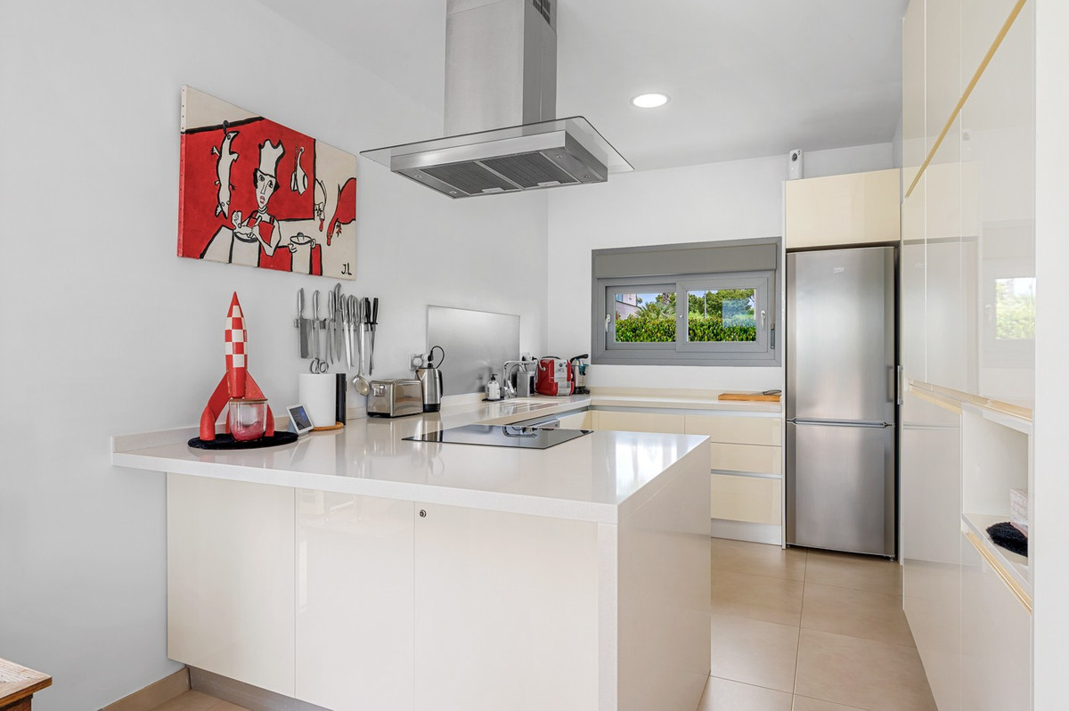 For sale - 3 Bedroom 2 Bathroom House - Detached Villa in Orihuela - Orihuela Costa  - Alicante