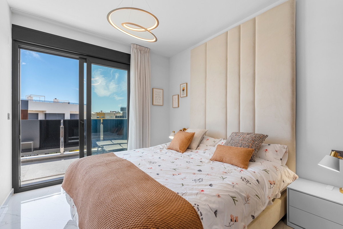 For sale - 3 Bedroom 2 Bathroom Apartment - Penthouse in Orihuela - Orihuela Costa  - Alicante