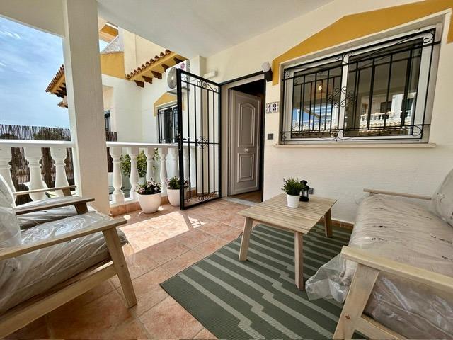 For sale - 3 Bedroom 2 Bathroom Terraced house in Los Altos - Urbanización Perla del Mar  - Alicante