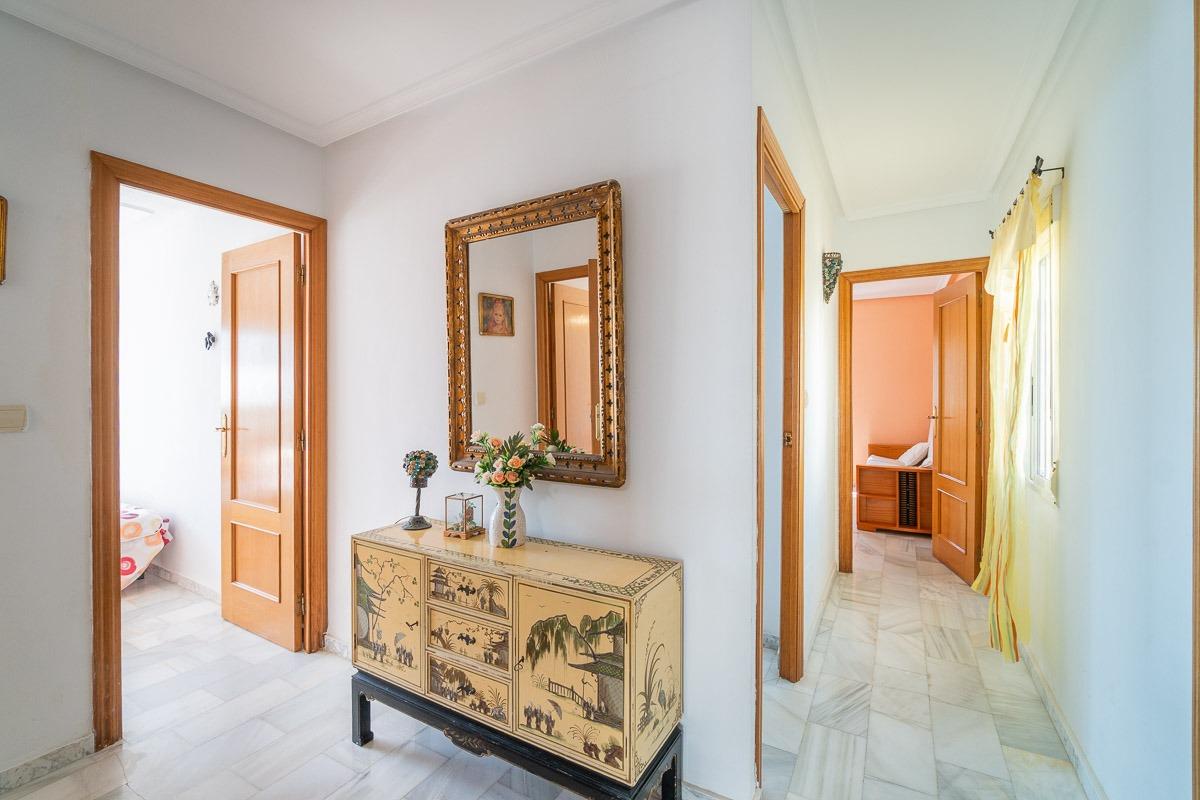 For sale - 4 Bedroom 3 Bathroom Villa in La Mata  - La Mata  - Alicante