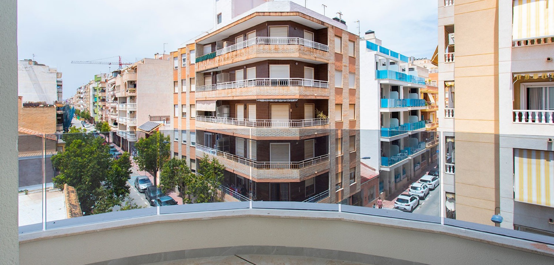 For sale - 2 Bedroom 2 Bathroom Apartment in Torrevieja - Playa del Cura  - Costa Blanca (Alicante)