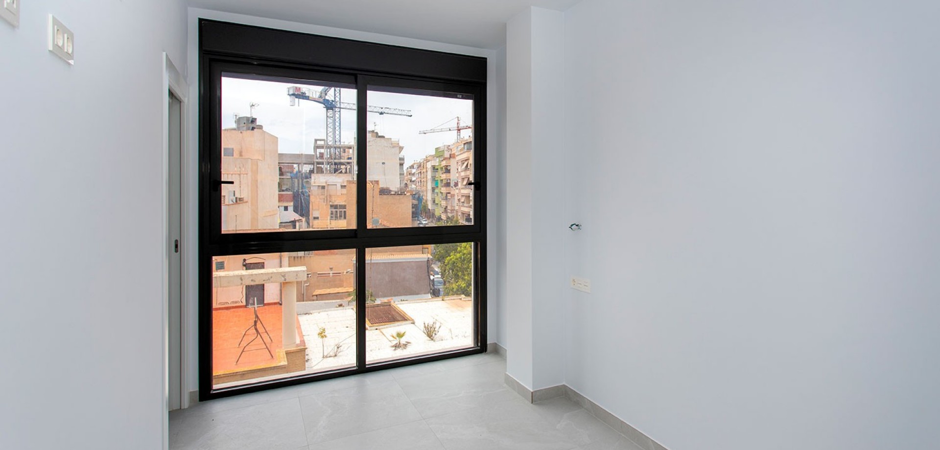 For sale - 2 Bedroom 2 Bathroom Apartment in Torrevieja - Playa del Cura  - Costa Blanca (Alicante)