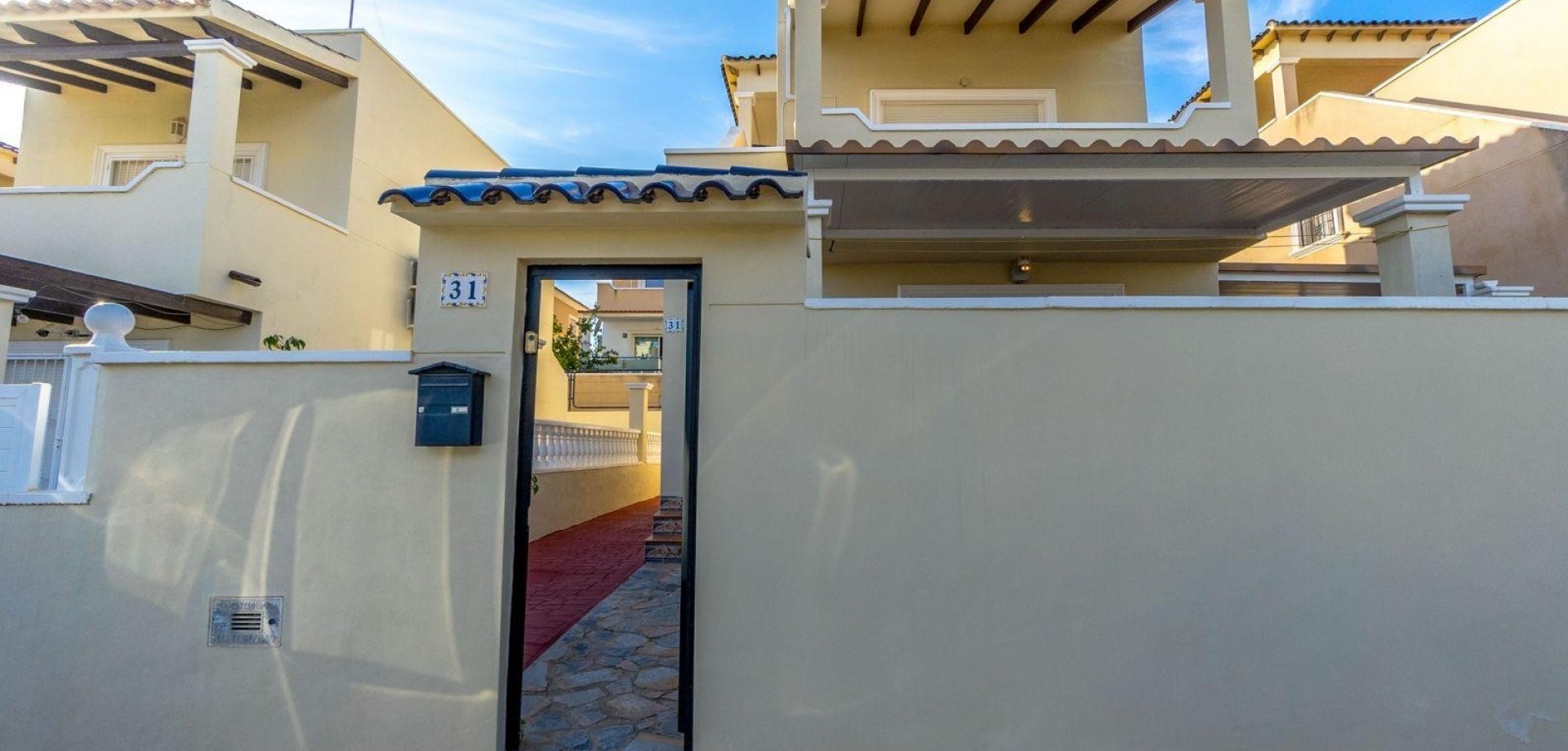 For sale - 3 Bedroom 2 Bathroom Detached Villa in Orihuela Costa - Villamartín  - Costa Blanca (Alicante)