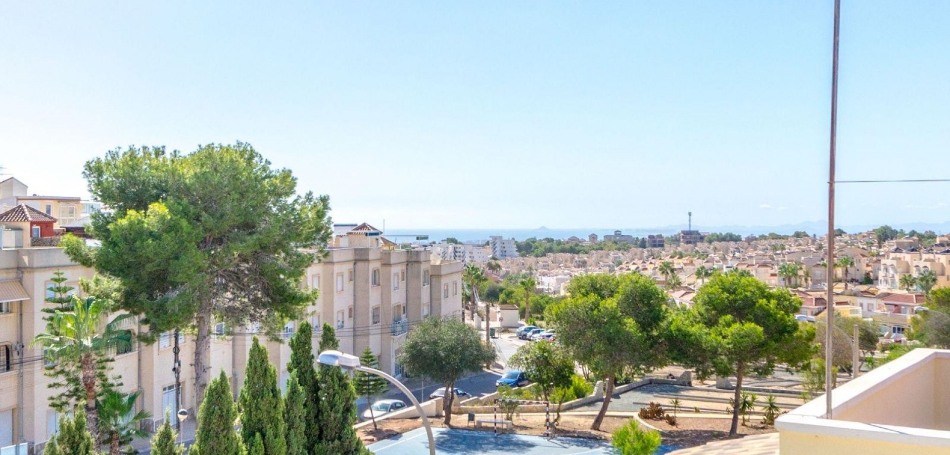 For sale - 3 Bedroom 2 Bathroom Detached Villa in Orihuela Costa - Villamartín  - Costa Blanca (Alicante)