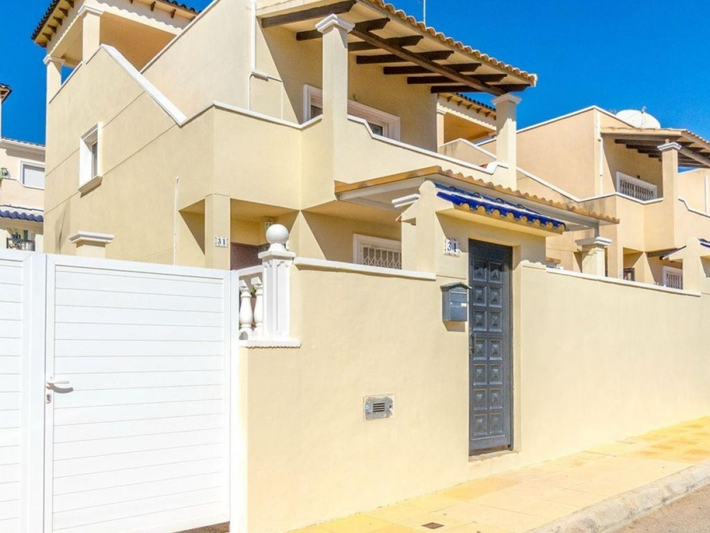 3 Bedroom 2 Bathroom Detached Villa in Orihuela Costa