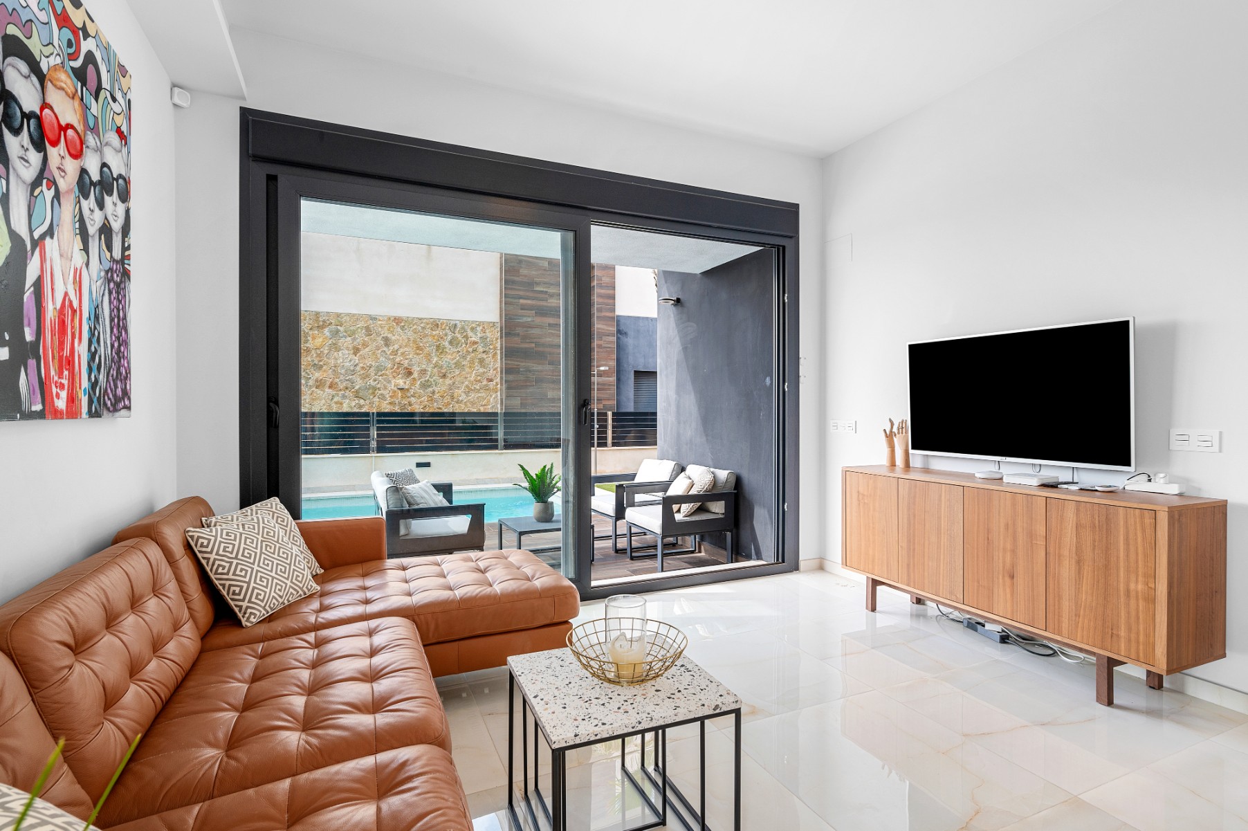 For sale - 4 Bedroom 4 Bathroom Villa in Orihuela Costa - Lomas de Cabo Roig  - Alicante