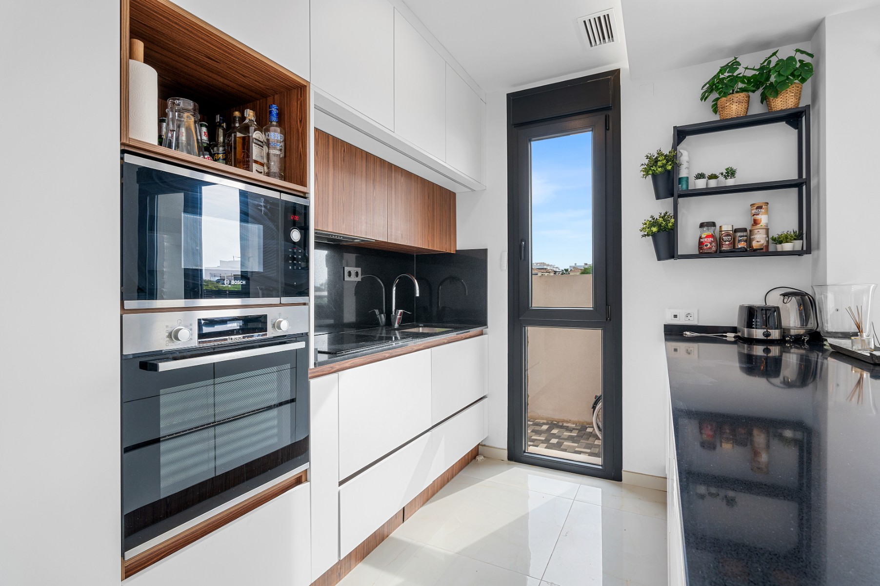 For sale - 4 Bedroom 4 Bathroom Villa in Orihuela Costa - Lomas de Cabo Roig  - Alicante