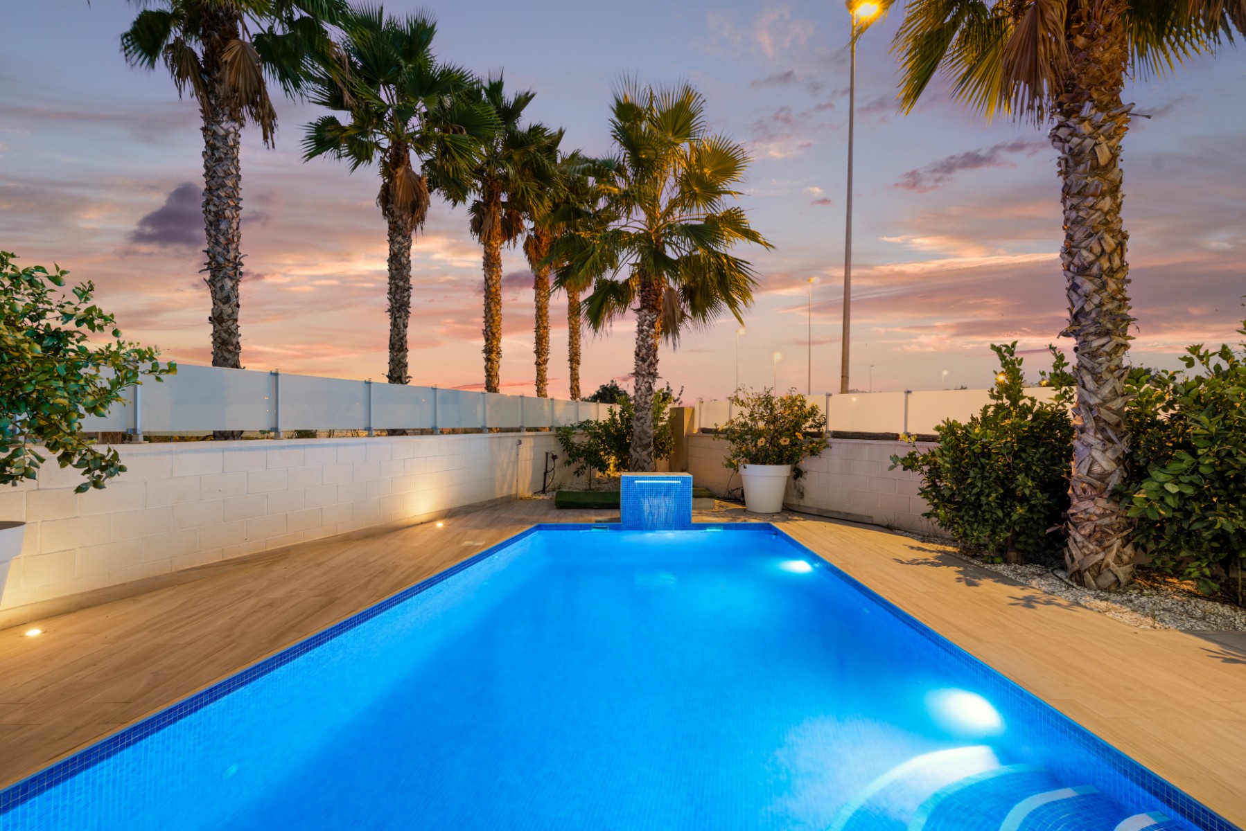 For sale - 5 Bedroom 4 Bathroom Villa in Orihuela-Costa - Lomas de Cabo Roig  - Alicante