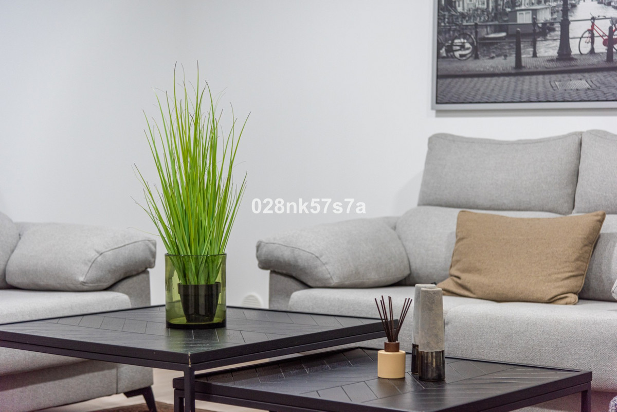 For sale - 5 Bedroom 4 Bathroom House - Detached Villa in Orihuela - Lomas de Cabo Roig  - Alicante