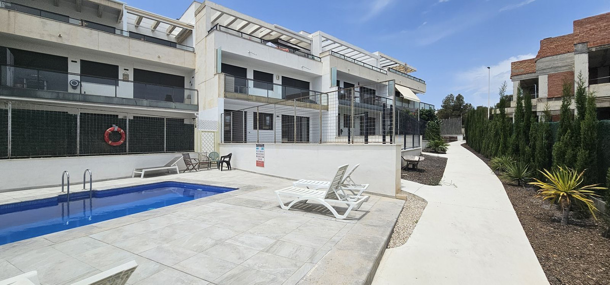 For sale - 2 Bedroom 2 Bathroom Ground Floor Apartment in Campoamor - Campoamor R-5  - Alicante