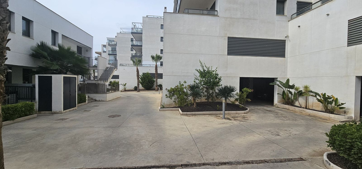 For sale - 2 Bedroom 2 Bathroom Ground Floor Apartment in Campoamor - Campoamor R-5  - Alicante