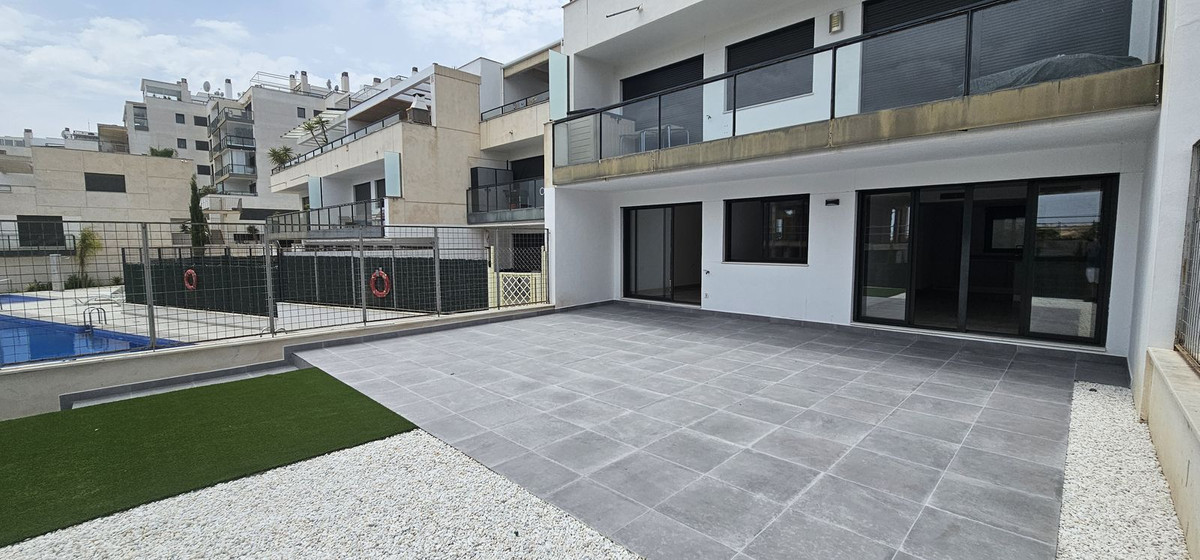 For sale - 2 Bedroom 2 Bathroom Ground Floor Apartment in Campoamor - Campoamor R-5  - Alicante