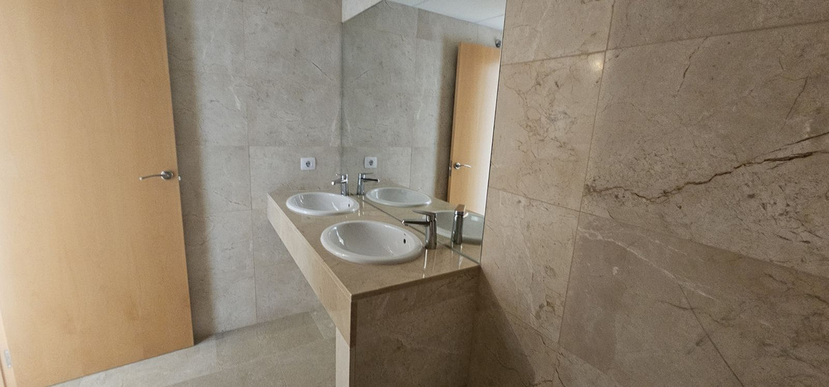 For sale - 2 Bedroom 2 Bathroom Ground Floor Apartment in Campoamor - Campoamor R-5  - Alicante