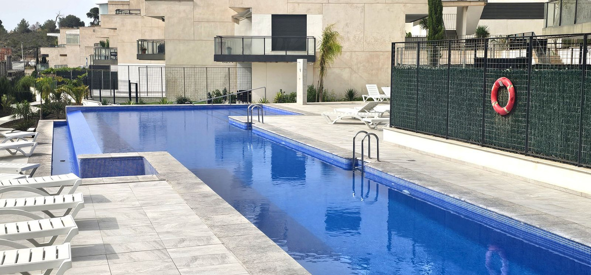 For sale - 2 Bedroom 2 Bathroom Ground Floor Apartment in Campoamor - Campoamor R-5  - Alicante