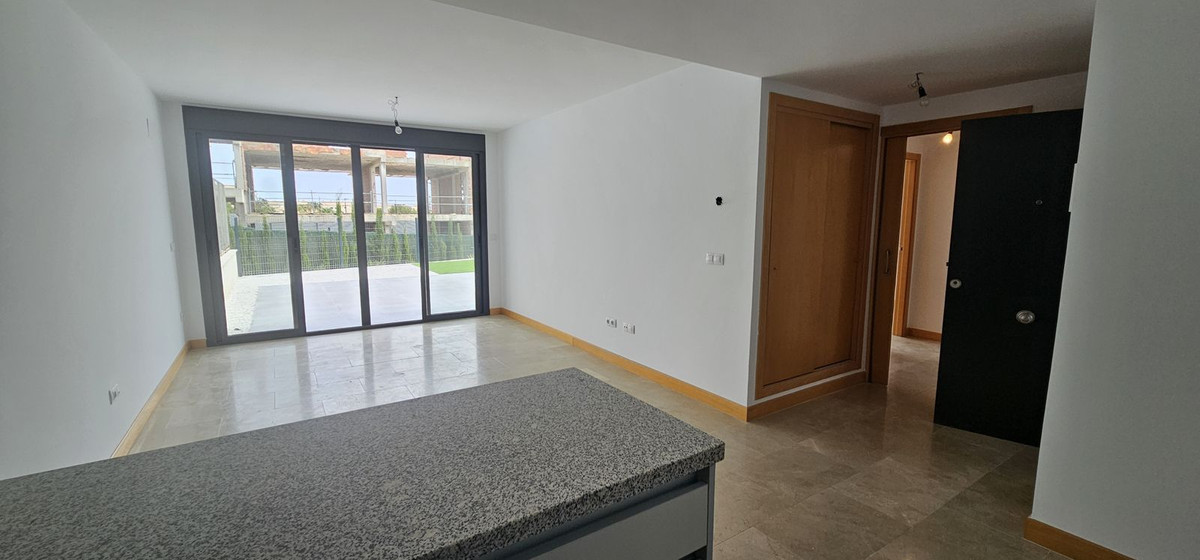 For sale - 2 Bedroom 2 Bathroom Ground Floor Apartment in Campoamor - Campoamor R-5  - Alicante