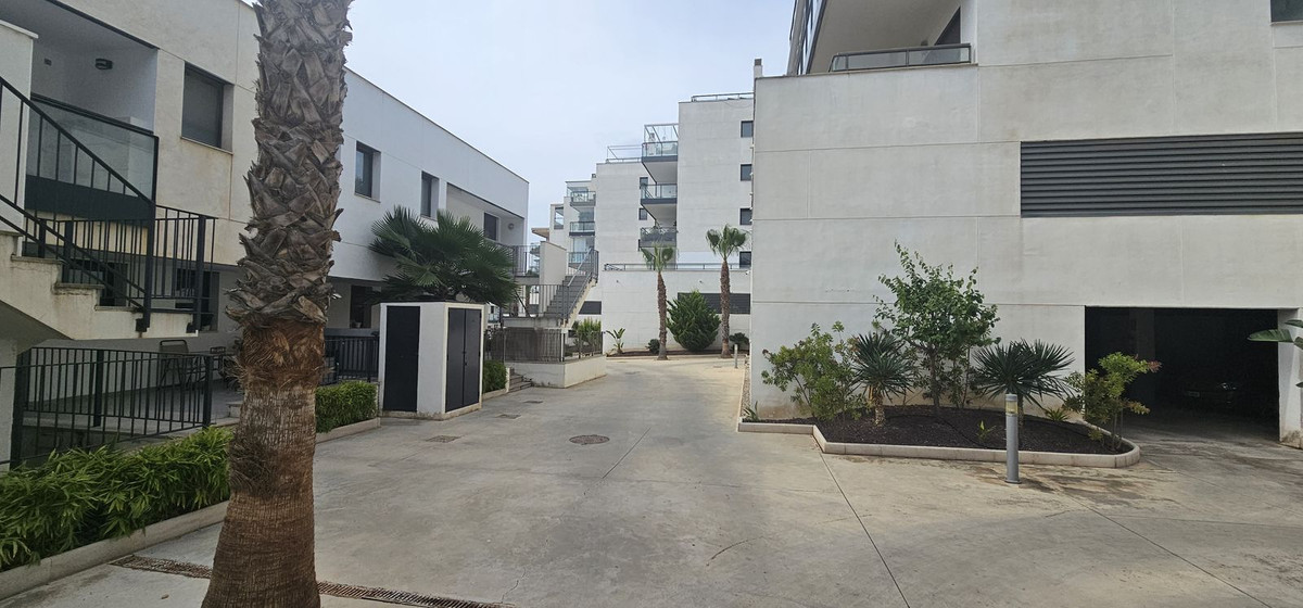 For sale - 2 Bedroom 2 Bathroom Ground Floor Apartment in Campoamor - Campoamor R-5  - Alicante