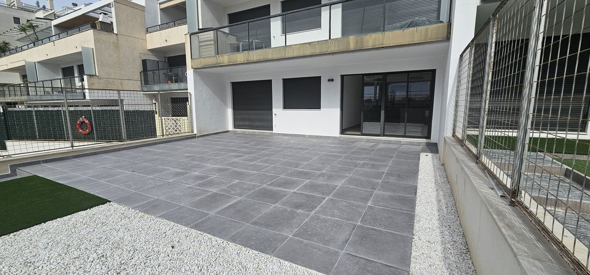 For sale - 2 Bedroom 2 Bathroom Ground Floor Apartment in Campoamor - Campoamor R-5  - Alicante