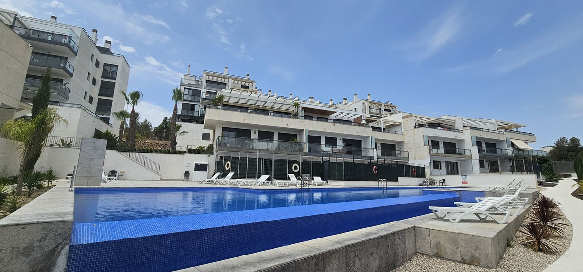 For sale - 2 Bedroom 2 Bathroom Ground Floor Apartment in Campoamor - Campoamor R-5  - Alicante