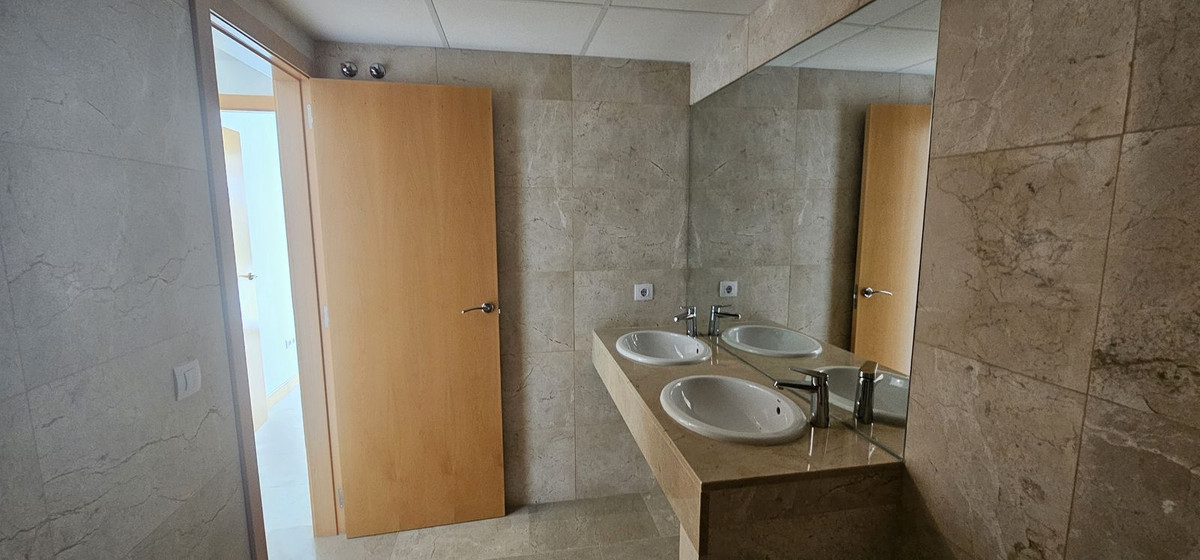 For sale - 2 Bedroom 2 Bathroom Ground Floor Apartment in Campoamor - Campoamor R-5  - Alicante