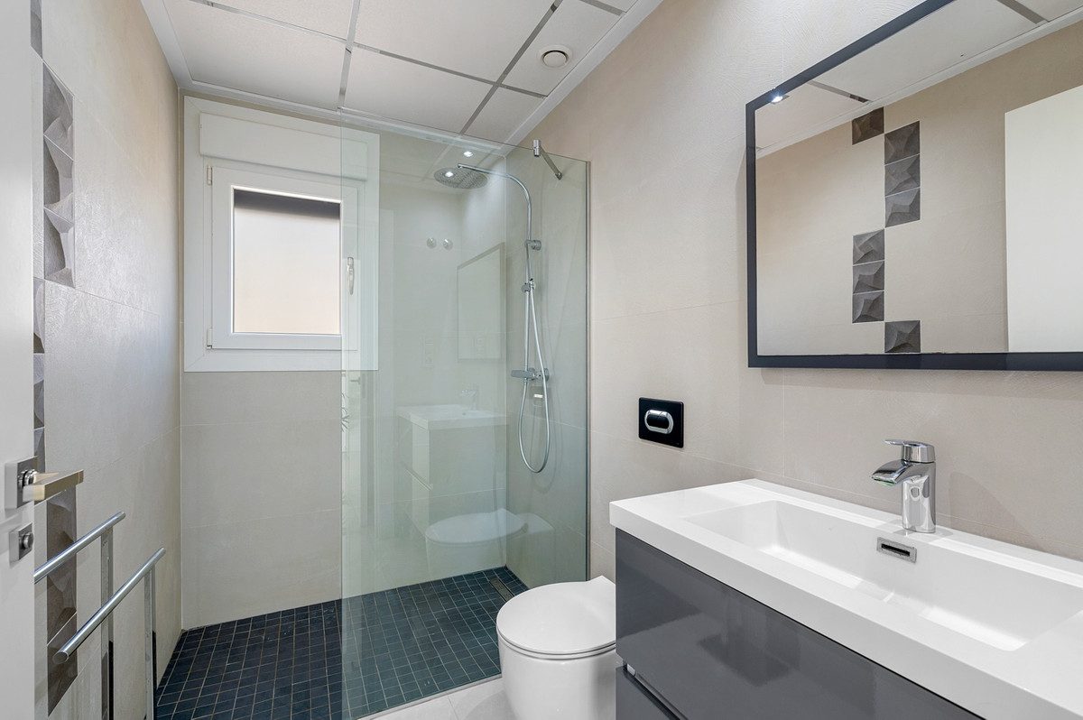For sale - 3 Bedroom 3 Bathroom Detached House in Ciudad Quesada - Ciudad Quesada  - Alicante