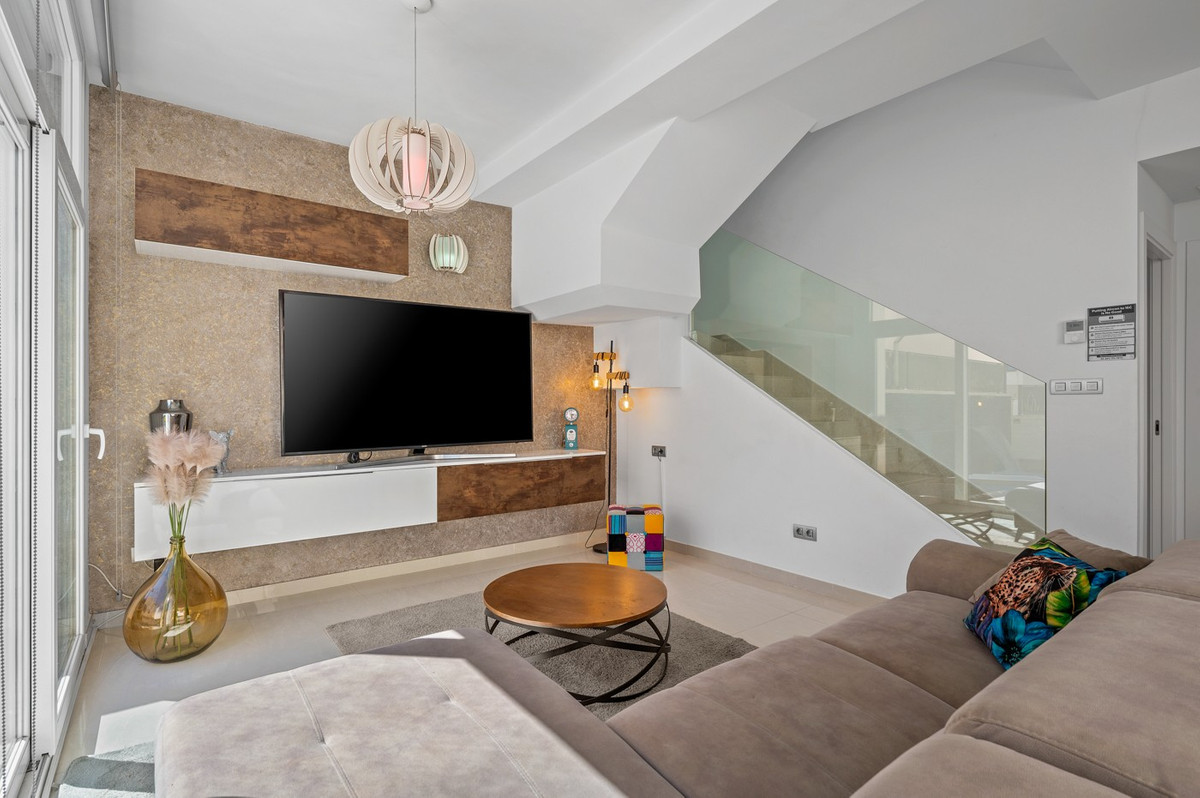 For sale - 3 Bedroom 3 Bathroom Detached Villa in Ciudad Quesada  - Ciudad Quesada  - Alicante
