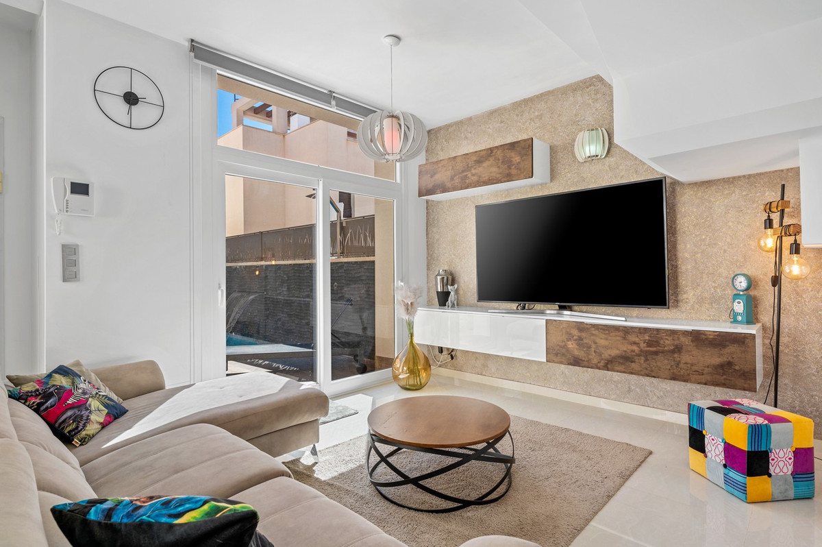 For sale - 3 Bedroom 3 Bathroom House - Detached Villa in Rojales - Ciudad Quesada  - Alicante