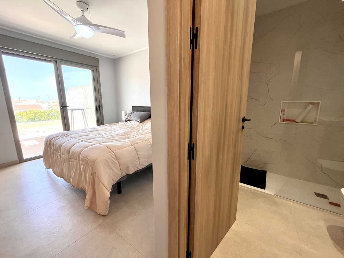 For sale - 2 Bedroom 2 Bathroom Apartment - Penthouse in Pilar de la Horadada - Torre de la Horadada  - Alicante